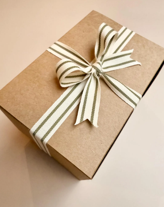GIFT BOX