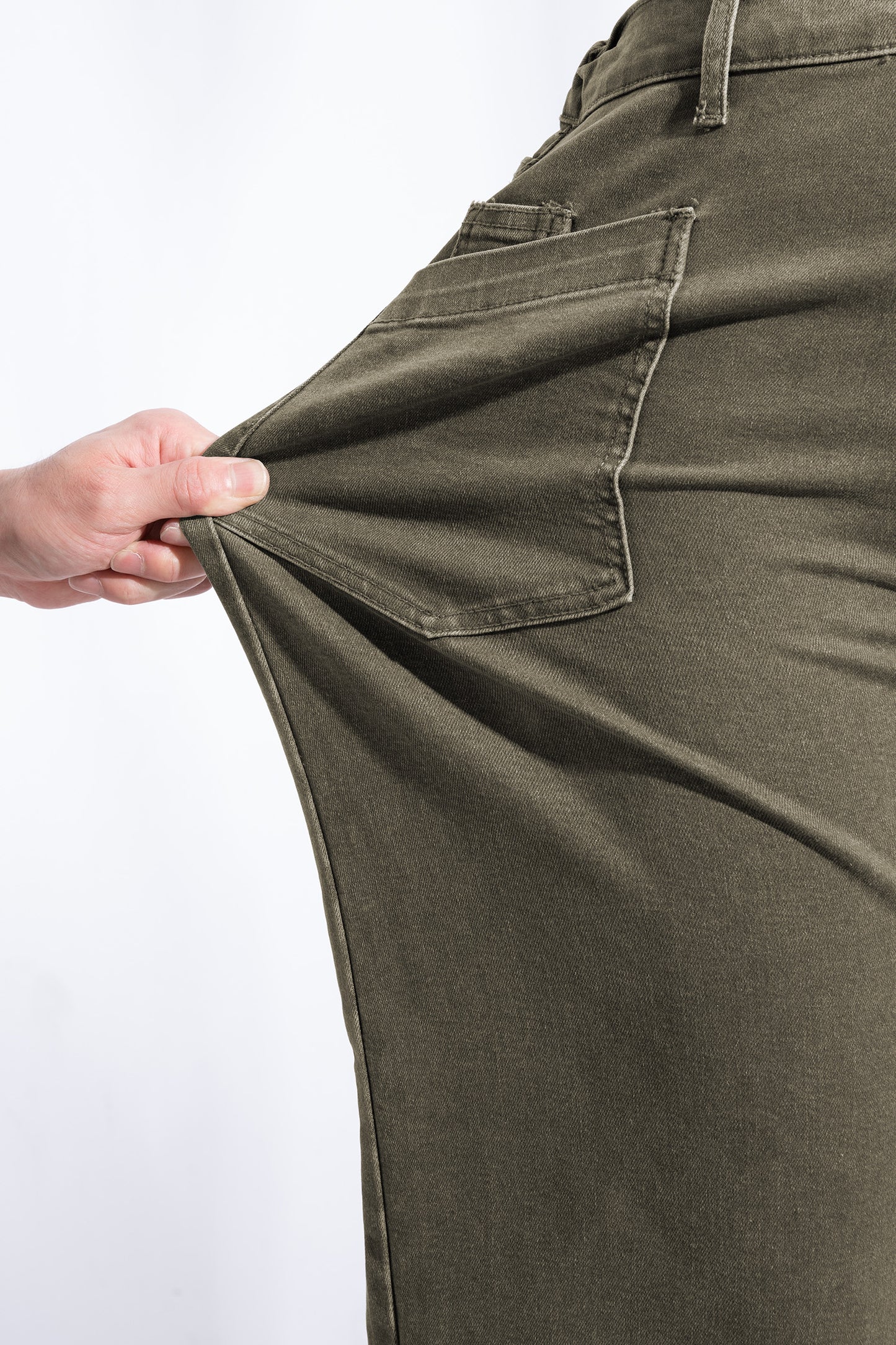 Coffee Solid Color Square Patch Pocket Ankle-length Barrel Jeans