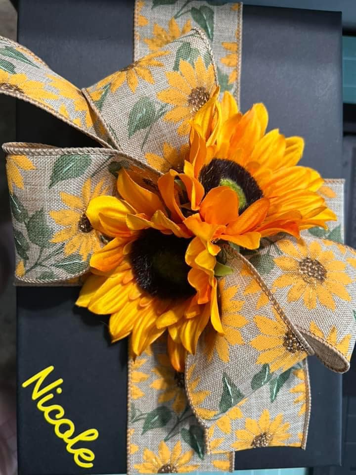 GIFT BOX